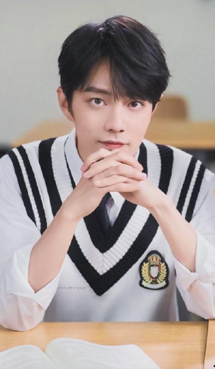 肖战最新八爪娱爆料,八爪娱独家爆料，揭秘明星幕后故事  第2张